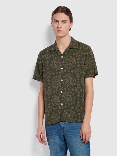 Dana Casual Fit Short Sleeve Revere Surf Print Shirt In Evergreen