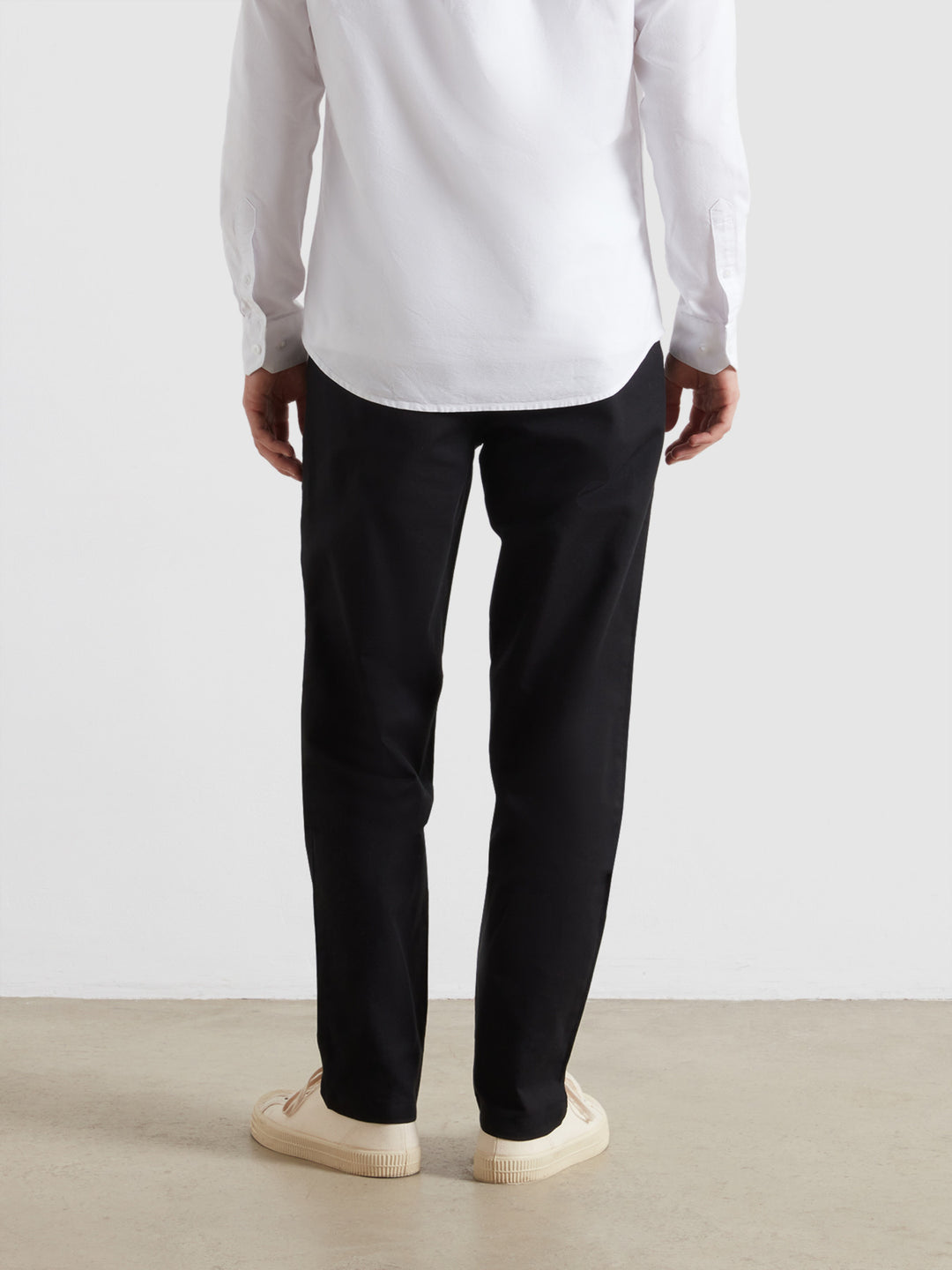 Norwood Trousers In Black | Farah® Online