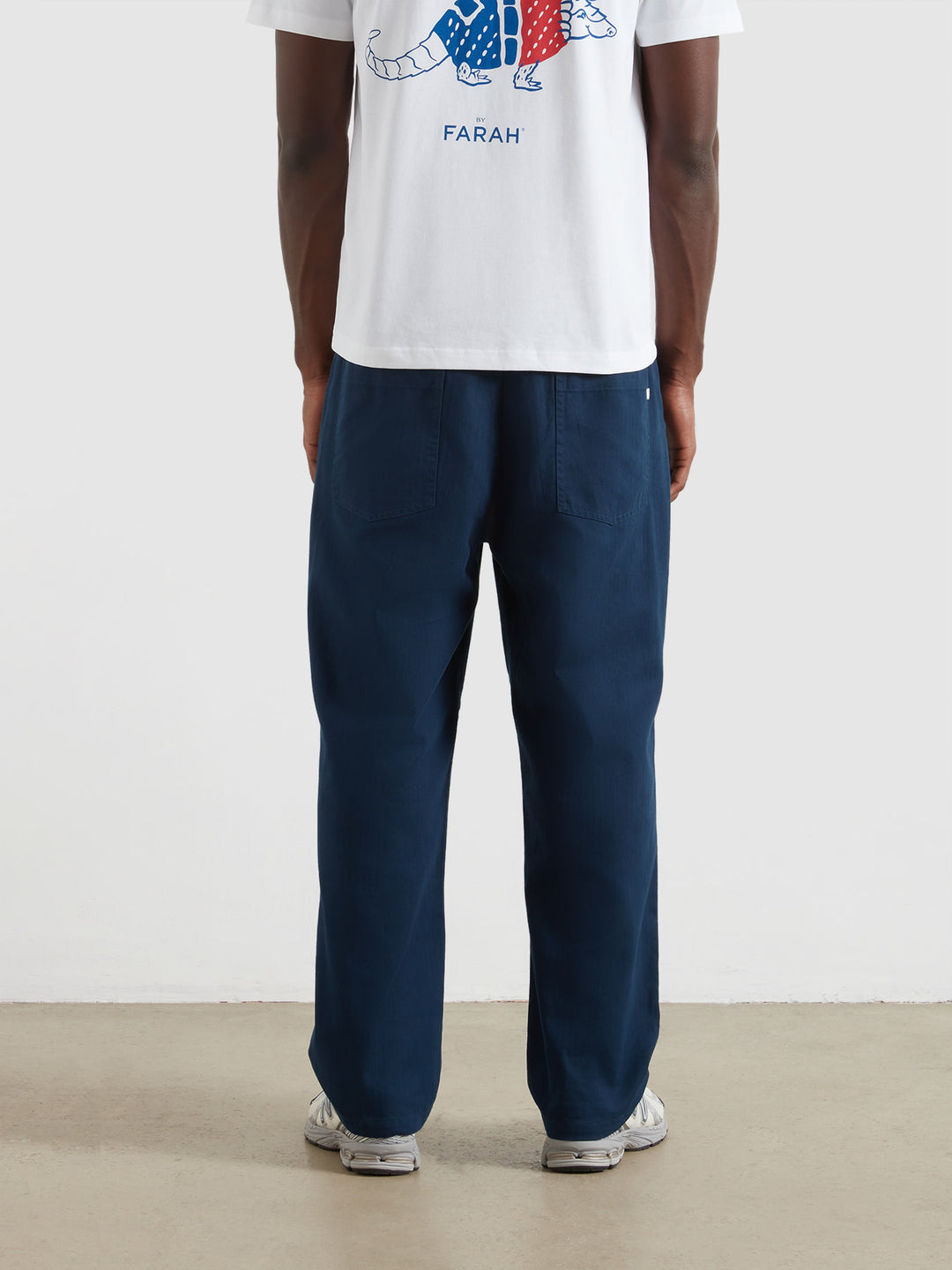 Greenport Trousers In Blue | Farah® Online