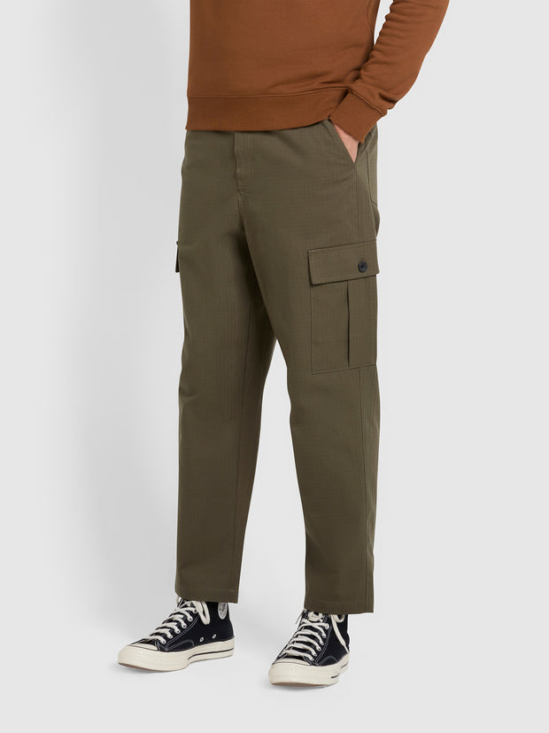 Hawtin Relaxed Fit Twill Cargo Trousers In Olive Green