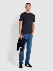 Danny Slim Fit T-Shirt aus Bio-Baumwolle in True Navy