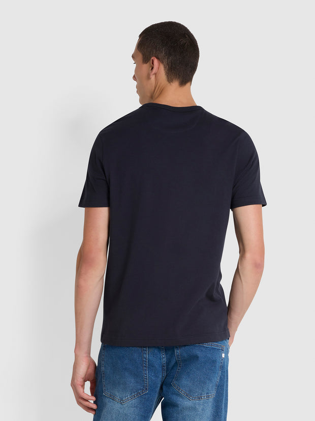 Danny Regular Fit Organic Cotton T-Shirt In True Navy