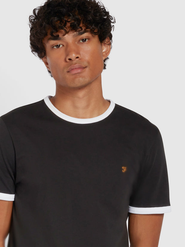 Groves – Schmal geschnittenes Ringer-T-Shirt aus Bio-Baumwolle in Schwarz