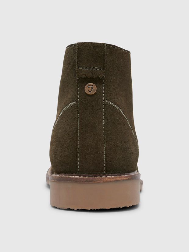 Briggs Suede Leather Desert Boots In Olive