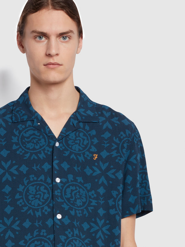 Dana Casual Fit Short Sleeve Revere Surf Print Shirt In True Navy