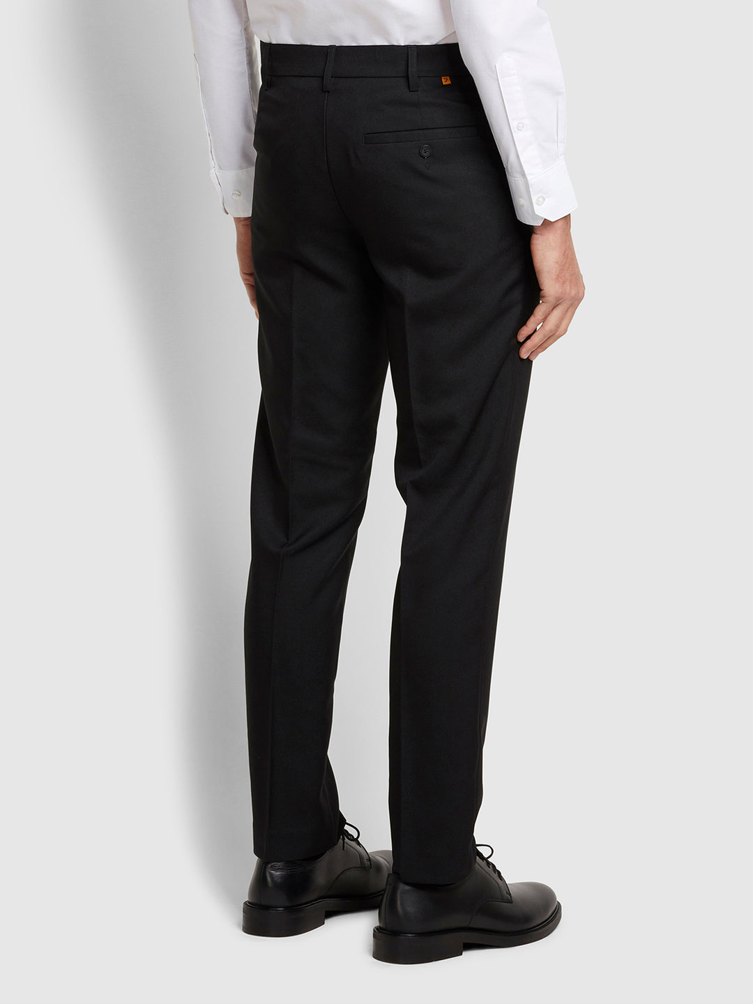 Roachman Trousers In Black | Farah® Online